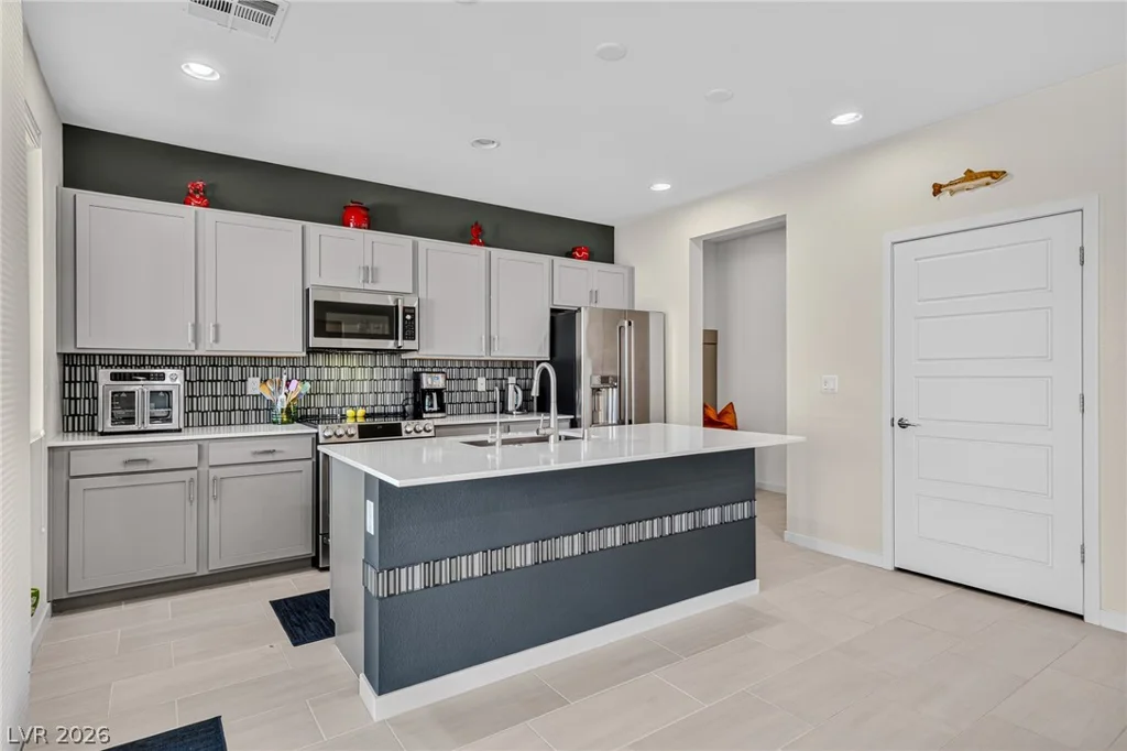4592 Clear Meadow, Pahrump, NV 89061