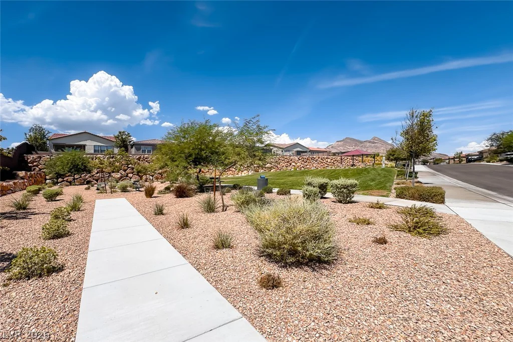 226 Little Haystack, Las Vegas, NV 89138