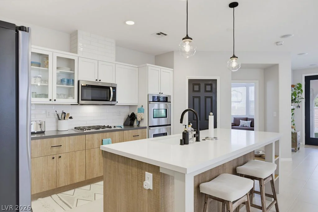 10016 Silver Cliff, Las Vegas, NV 89178