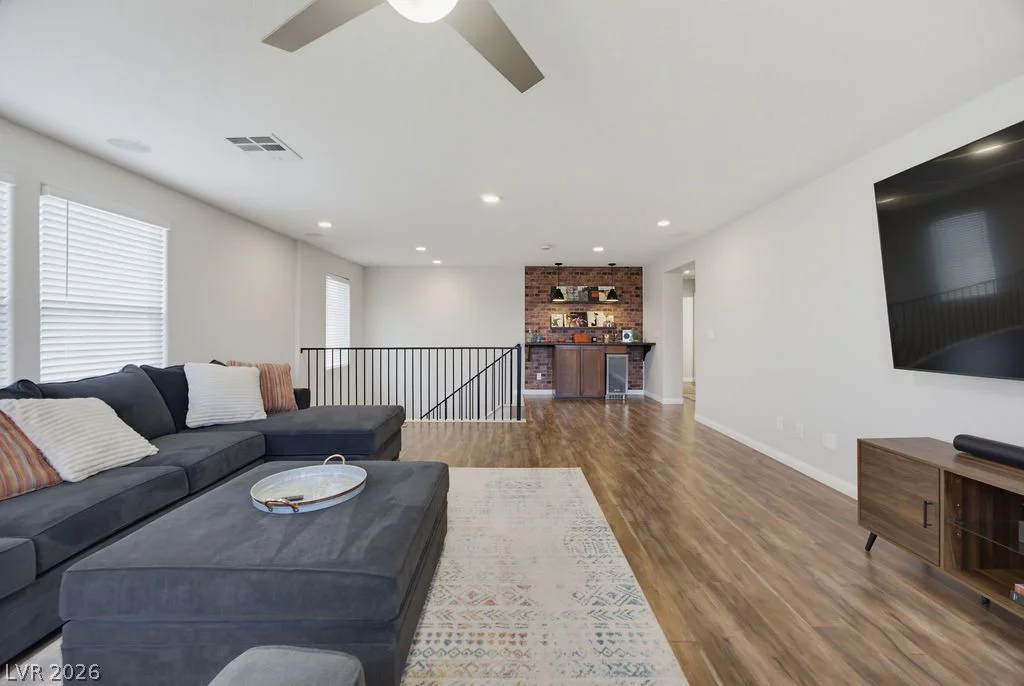 10016 Silver Cliff, Las Vegas, NV 89178