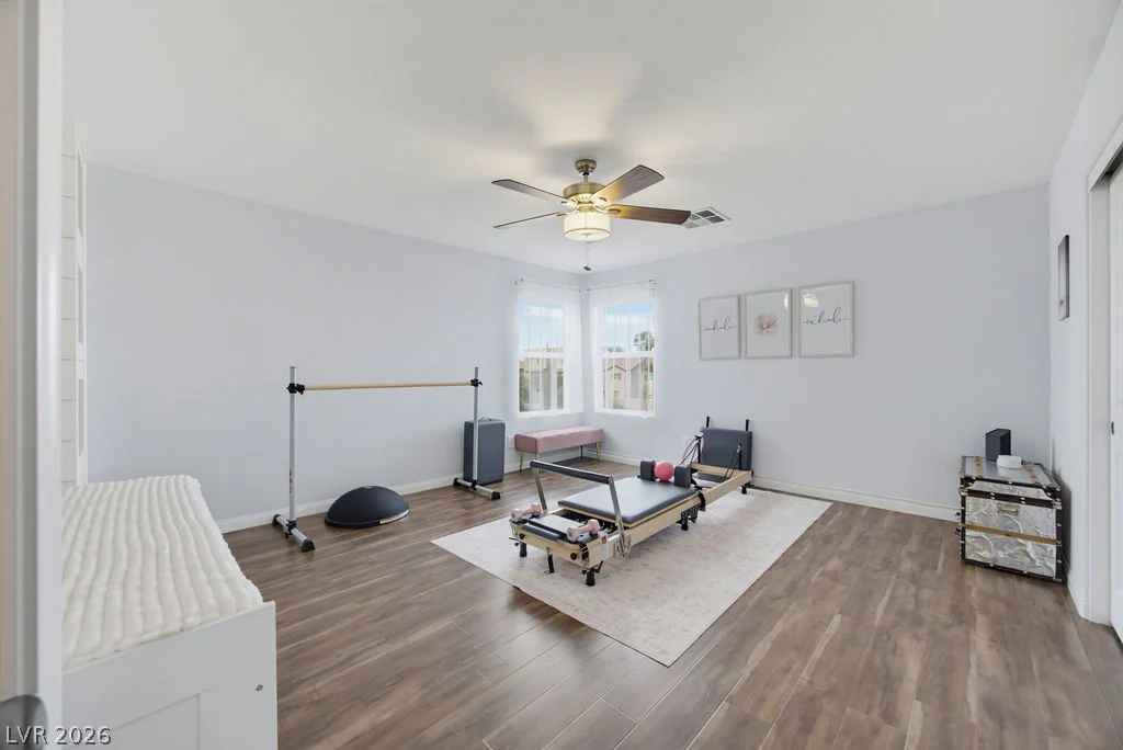 10016 Silver Cliff, Las Vegas, NV 89178