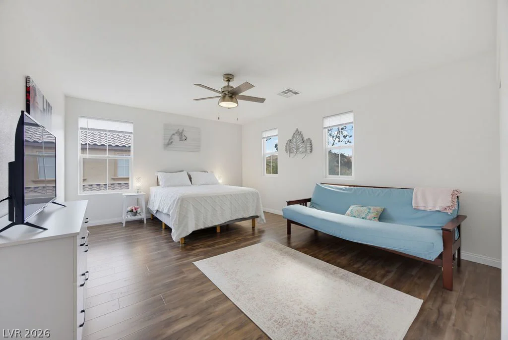 10016 Silver Cliff, Las Vegas, NV 89178
