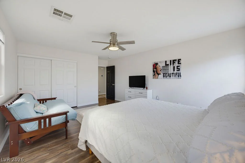 10016 Silver Cliff, Las Vegas, NV 89178