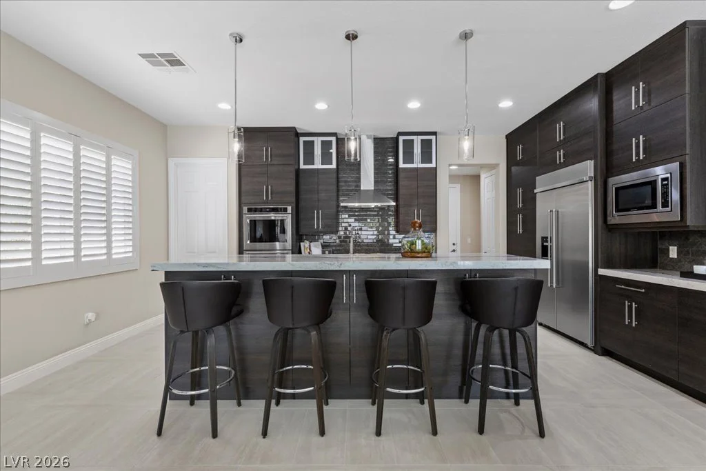 9425 Garnet Crown, Las Vegas, NV 89145