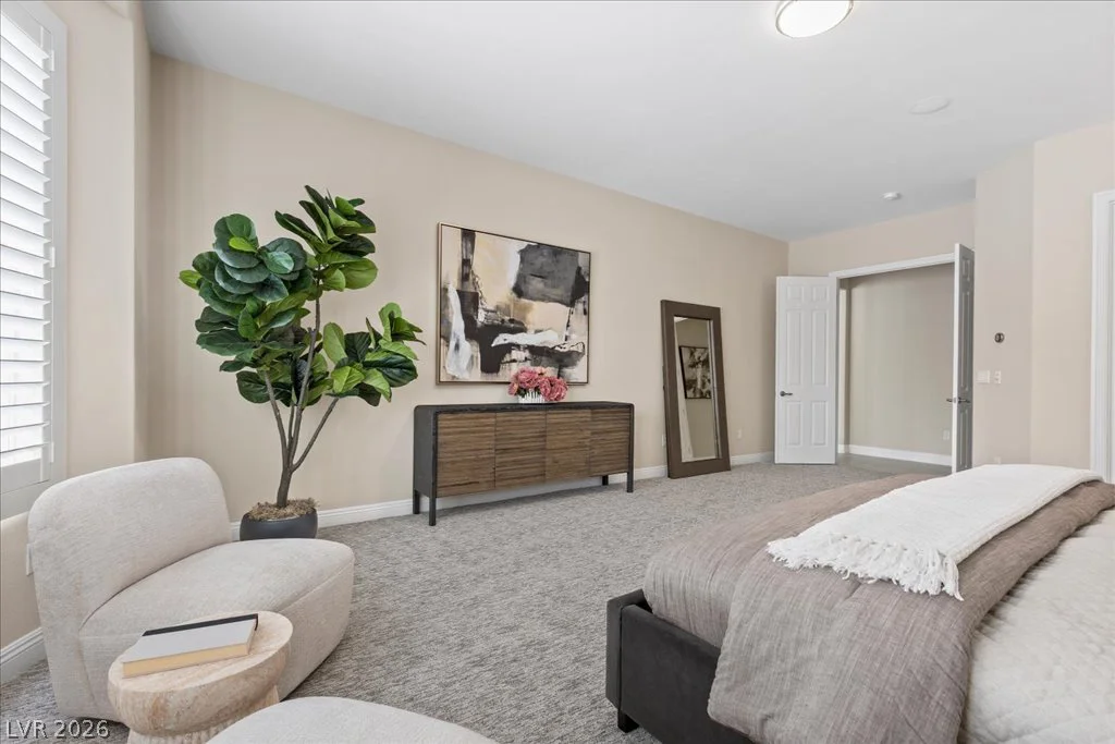 9425 Garnet Crown, Las Vegas, NV 89145