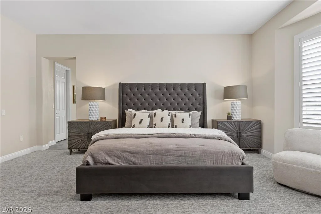 9425 Garnet Crown, Las Vegas, NV 89145