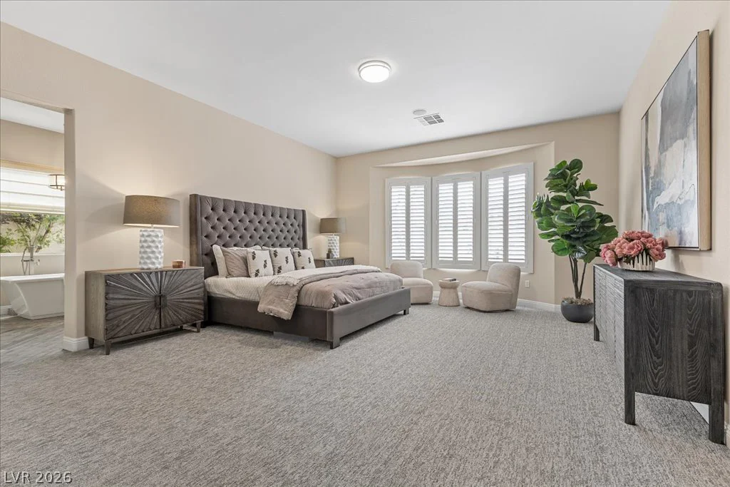 9425 Garnet Crown, Las Vegas, NV 89145