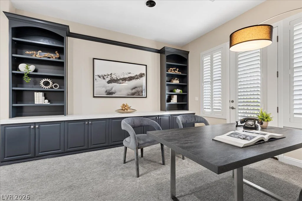 9425 Garnet Crown, Las Vegas, NV 89145