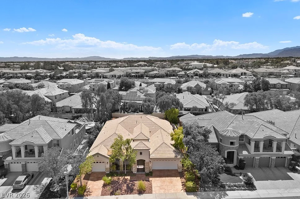 9425 Garnet Crown, Las Vegas, NV 89145