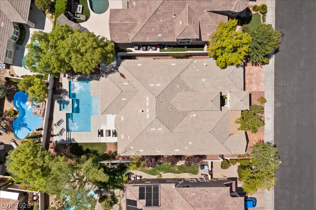 9425 Garnet Crown, Las Vegas, NV 89145