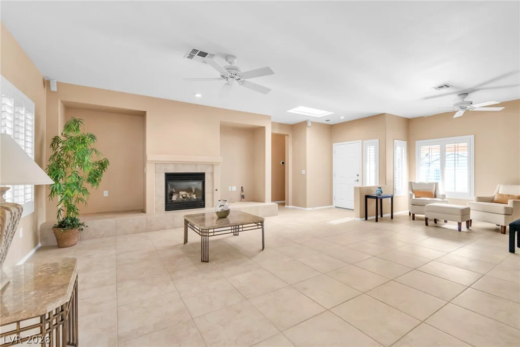 1668 Sebring Hills, Henderson, NV 89052