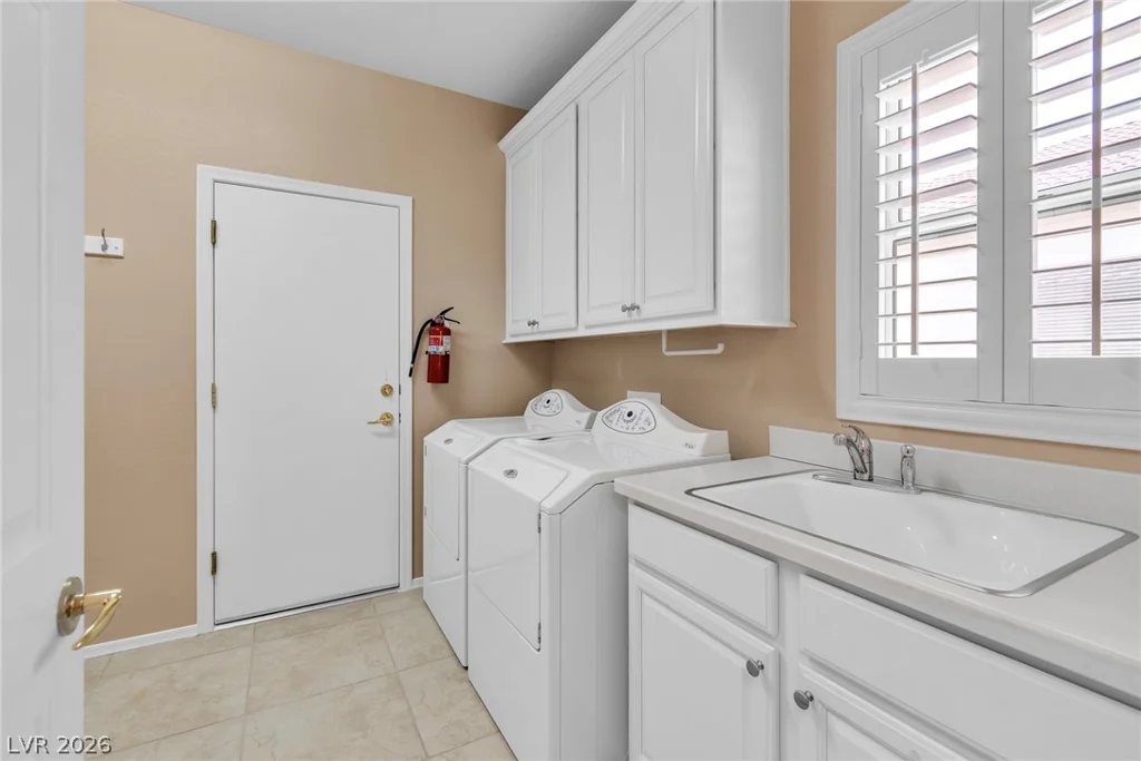 1668 Sebring Hills, Henderson, NV 89052