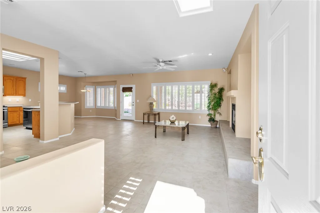 1668 Sebring Hills, Henderson, NV 89052