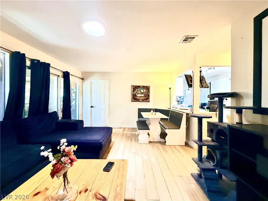 1101 Tamerack, Las Vegas, NV 89106