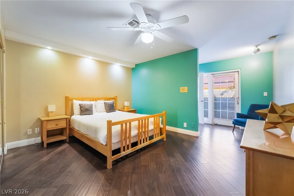 909 Cashman, Las Vegas, NV 89107