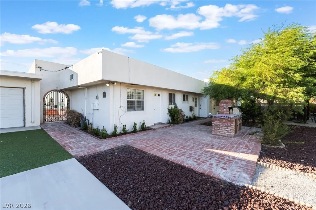 909 Cashman, Las Vegas, NV 89107