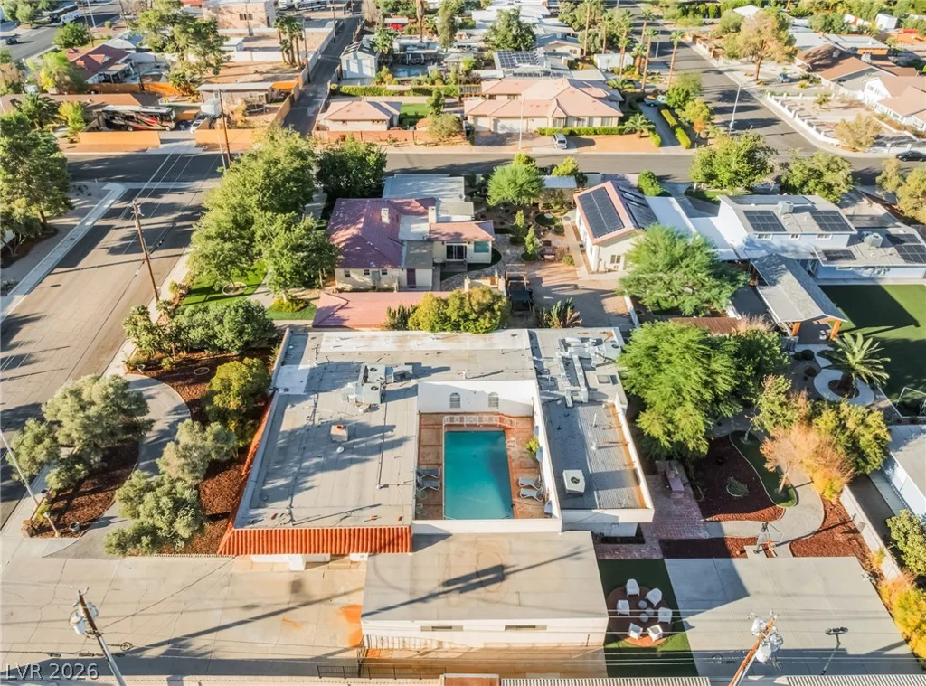 909 Cashman, Las Vegas, NV 89107