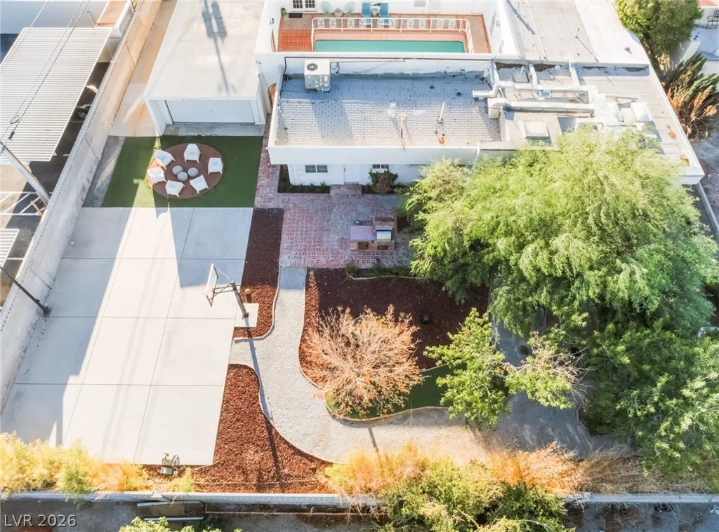 909 Cashman, Las Vegas, NV 89107