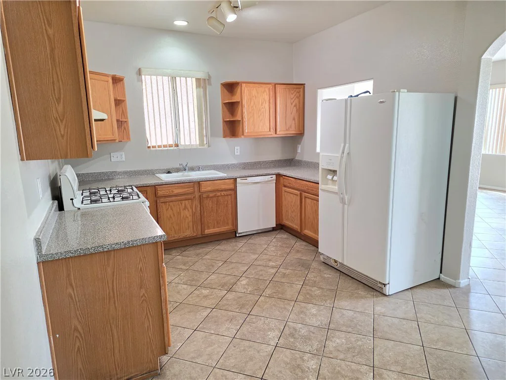 5063 El Castano, Las Vegas, NV 89108