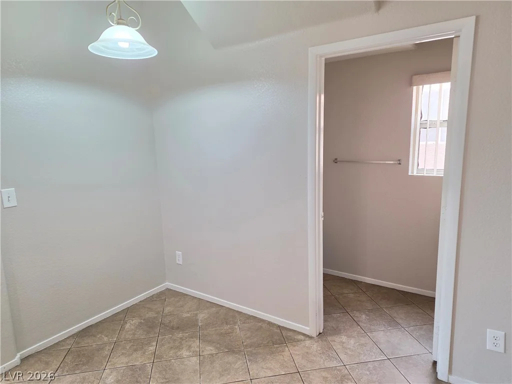 5063 El Castano, Las Vegas, NV 89108