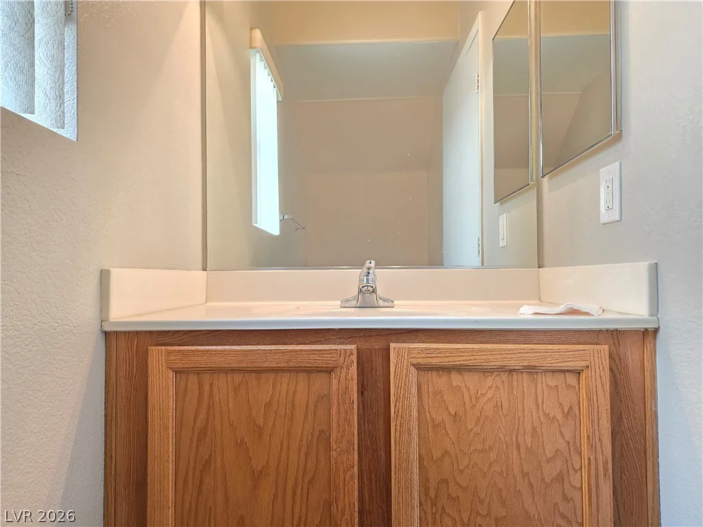 5063 El Castano, Las Vegas, NV 89108