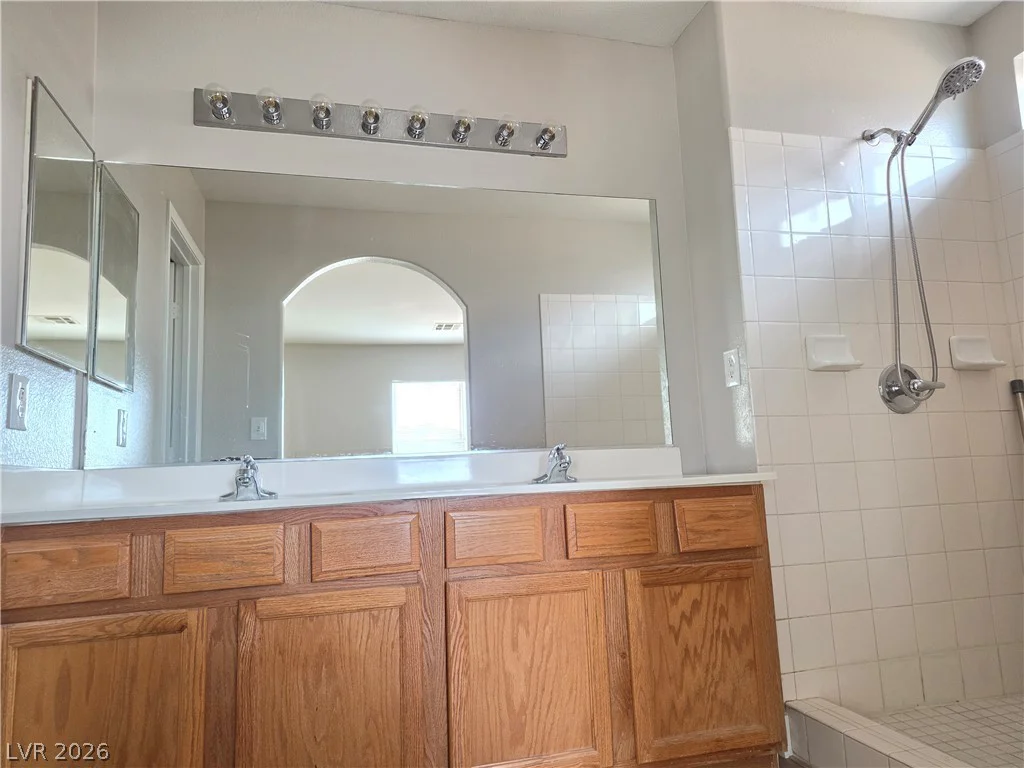 5063 El Castano, Las Vegas, NV 89108