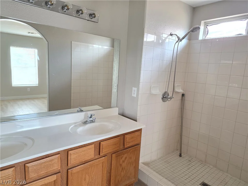 5063 El Castano, Las Vegas, NV 89108