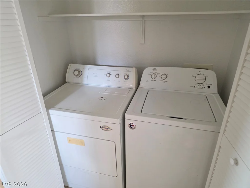 5063 El Castano, Las Vegas, NV 89108