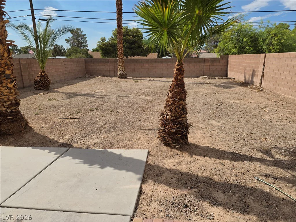 5063 El Castano, Las Vegas, NV 89108