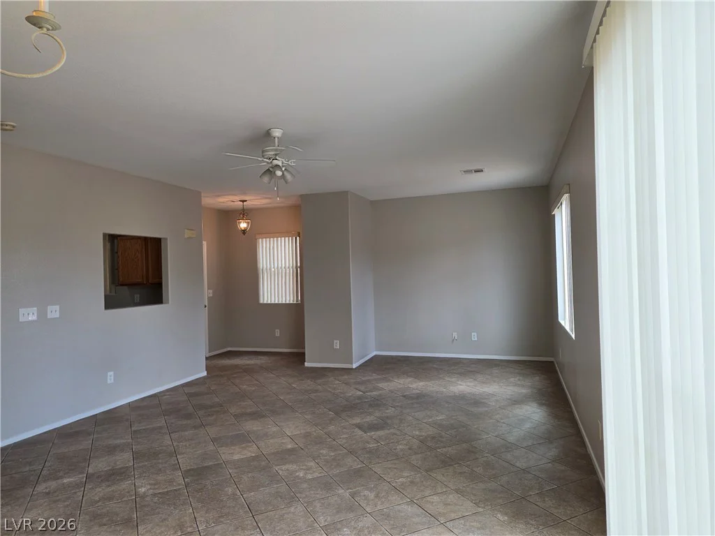 5063 El Castano, Las Vegas, NV 89108