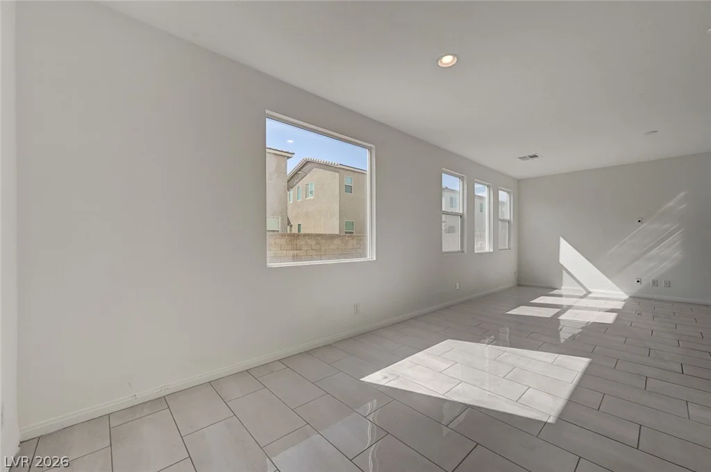 4631 Observed, North Las Vegas, NV 89031