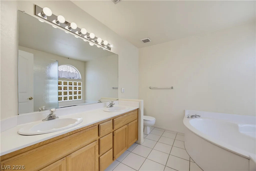 3542 Platt, Las Vegas, NV 89129