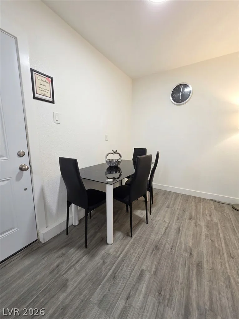 4125 Harmon, Las Vegas, NV 89121
