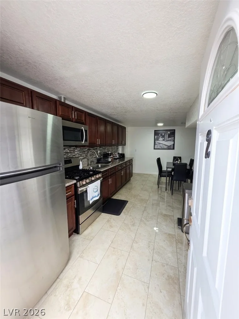 4125 Harmon, Las Vegas, NV 89121