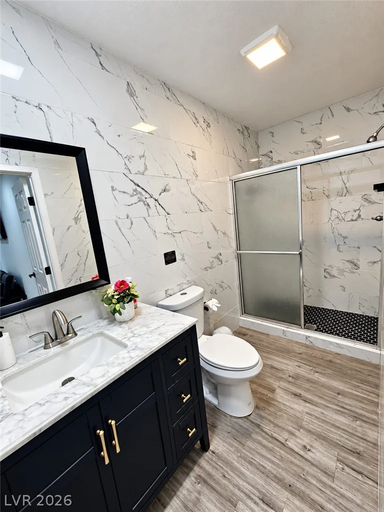 4125 Harmon, Las Vegas, NV 89121
