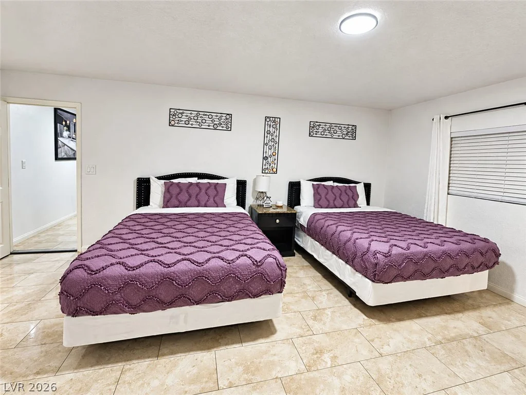 4125 Harmon, Las Vegas, NV 89121