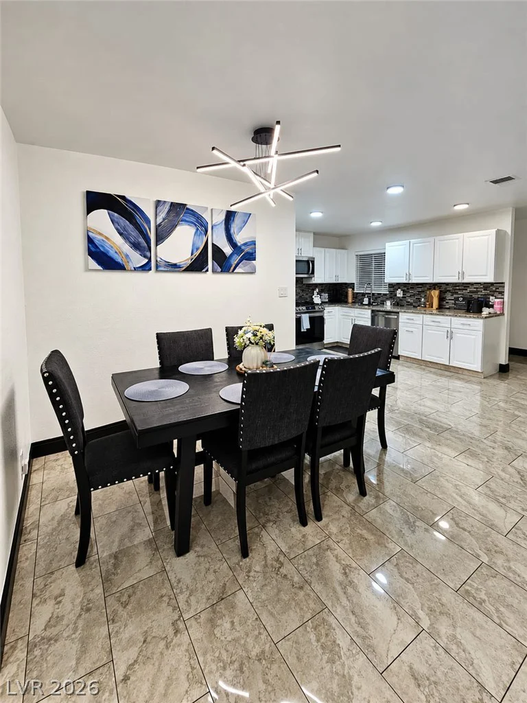 4125 Harmon, Las Vegas, NV 89121