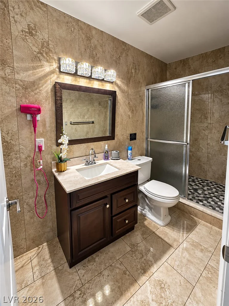 4125 Harmon, Las Vegas, NV 89121