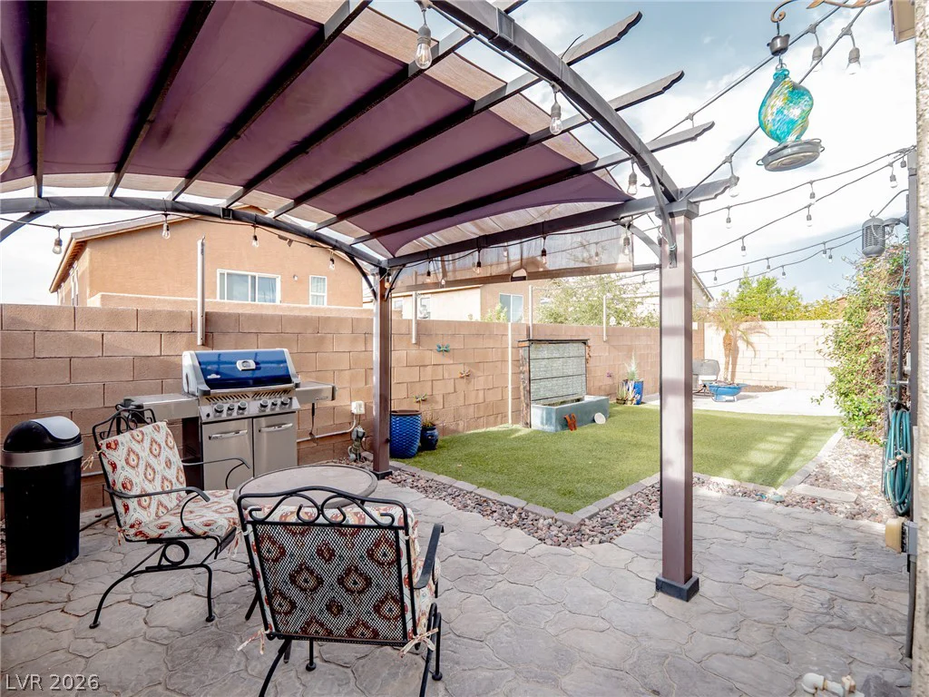 124 Brookhouse, Henderson, NV 89011
