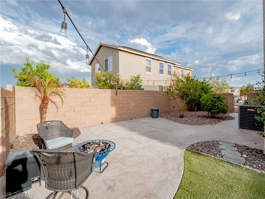 124 Brookhouse, Henderson, NV 89011