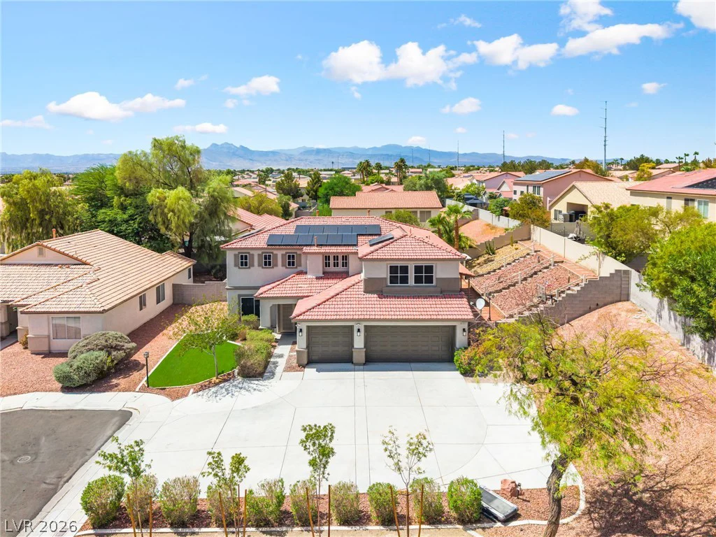 6321 Eagle Pass, North Las Vegas, NV 89084
