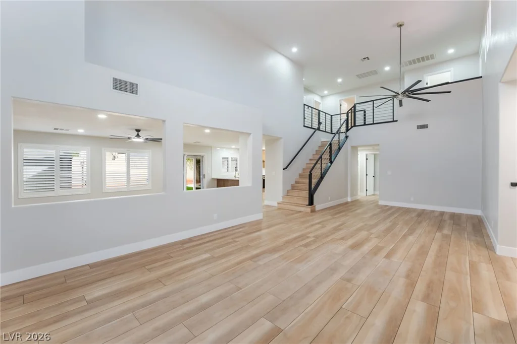 6321 Eagle Pass, North Las Vegas, NV 89084