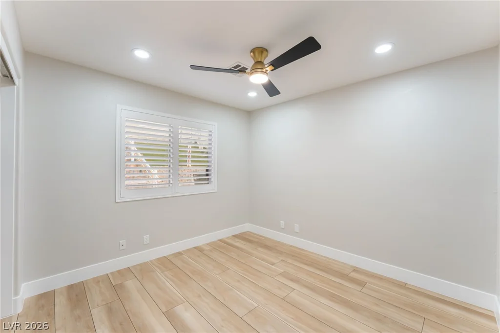 6321 Eagle Pass, North Las Vegas, NV 89084