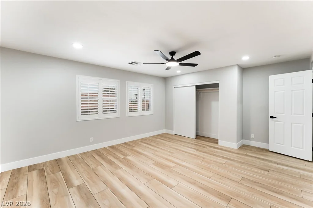6321 Eagle Pass, North Las Vegas, NV 89084