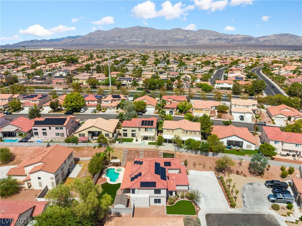 6321 Eagle Pass, North Las Vegas, NV 89084