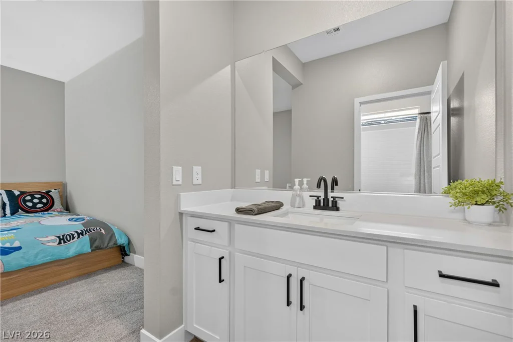 9647 Mirage Foothills, Las Vegas, NV 89178