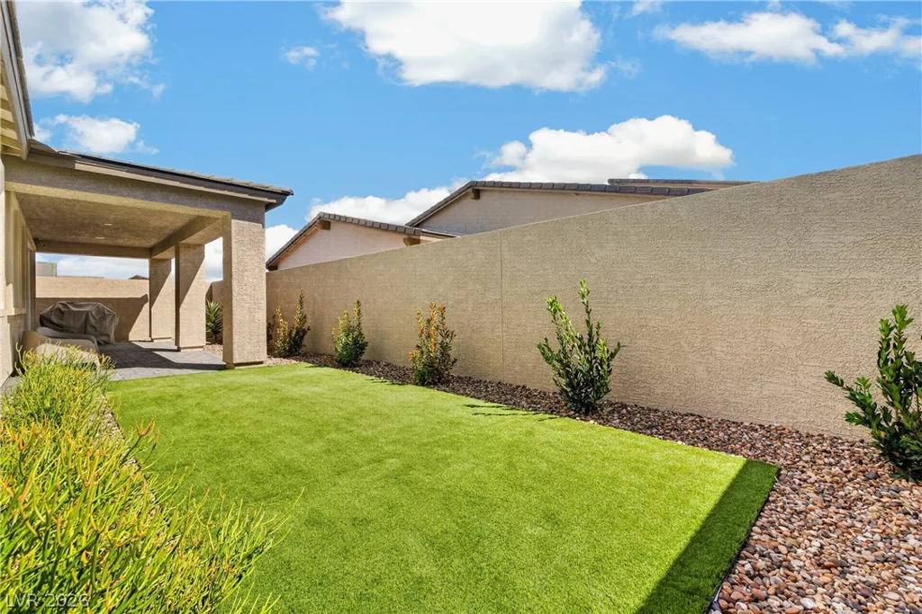 9647 Mirage Foothills, Las Vegas, NV 89178