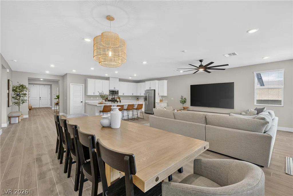 9647 Mirage Foothills, Las Vegas, NV 89178