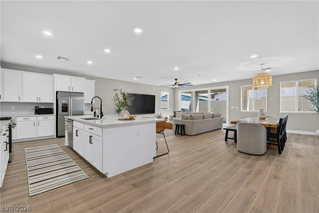 9647 Mirage Foothills, Las Vegas, NV 89178