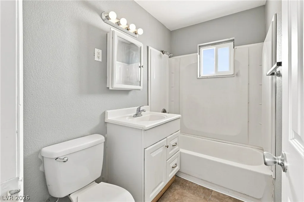 702 10th, Las Vegas, NV 89101